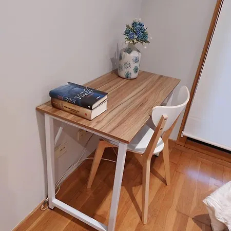 Estudio Centrico Con Garaje Y Vistas Al Mar.