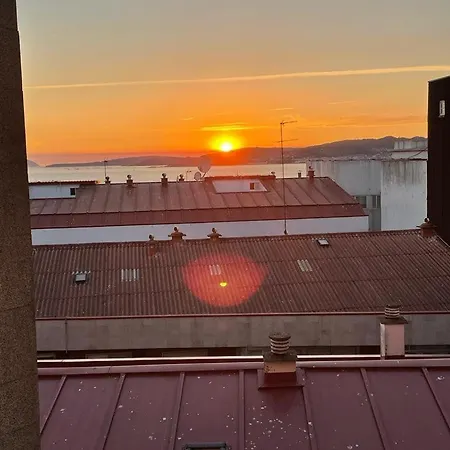 Estudio Centrico Con Garaje Y Vistas Al Mar. Apartamento *